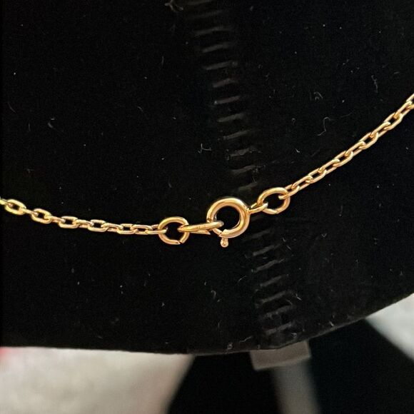 Gold Heart Necklace - Picture 3 of 4